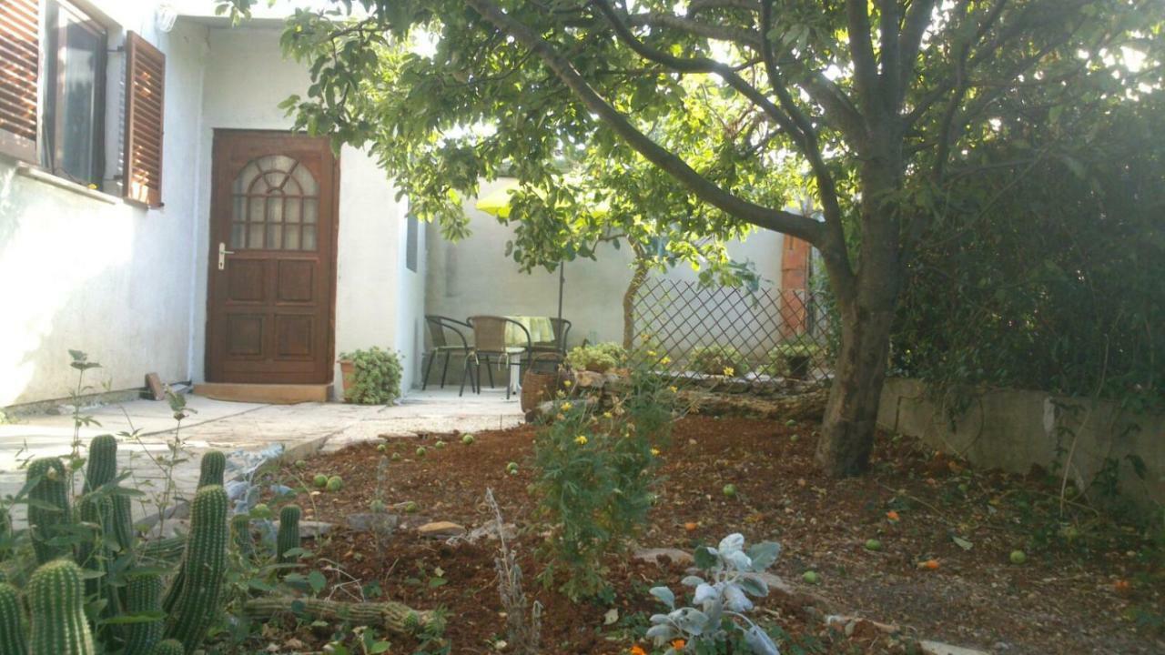 Apartment Bozava - Nena Zewnętrze zdjęcie